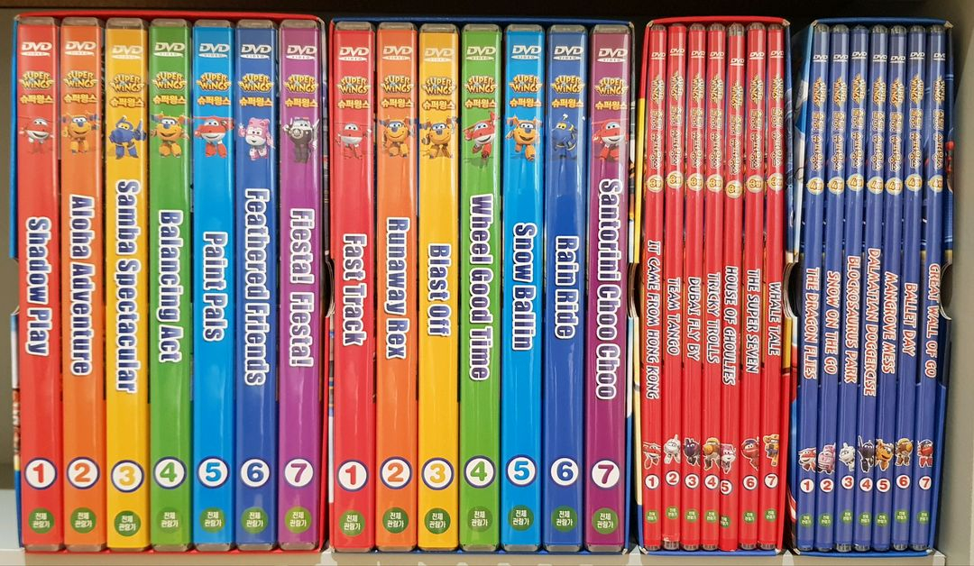 엄마표영어DVD 스콜라스틱, 위씽, 슈퍼윙스, 미라큘러스, 옥토넛, 클로이의 클로짓 등 100개 이상 이미지