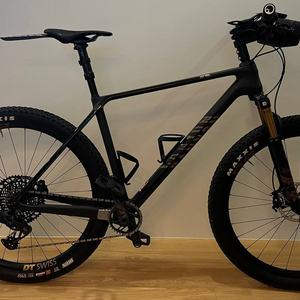 캐니언 Exceed CF SLX 9