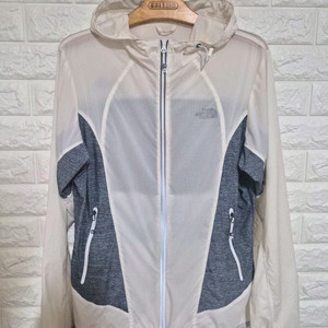 노스페이스 초경량 바람막이 여성 90 44 등산 낚시 아디다스 밀리터리 나이키 빈폴로 리바이스