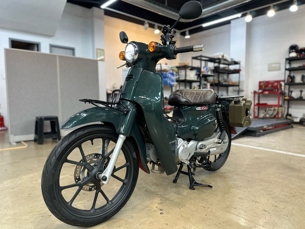 혼다 슈퍼커브110 21년 그린 공장 도색 c125 휠 튜닝 이미지