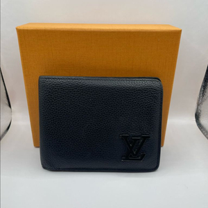 루이비통 블랙 에어로그램 남성 반지갑 이미지