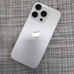 (검수완료) 아이폰 16프로 512G 화이트 배터리93% 정상해지공기계 대용량단말기 100만팝니다@