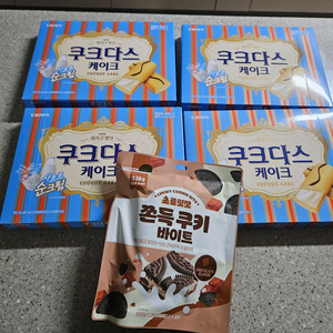 크라운 쿠크다스 케이크 4개 + 쫀득쿠키 바이트