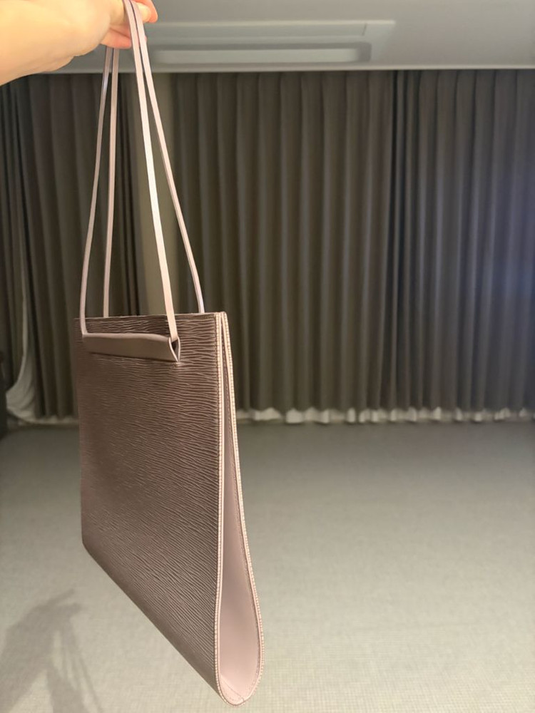 정품 루이비통 에삐 이미지