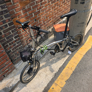 유사브롬톤 전기자전거