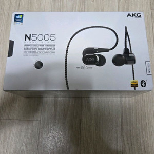미개봉 akg n5005 이어폰 이미지
