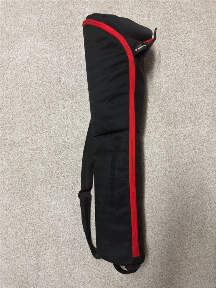 맨프로토 MT055CXPRO3 풀카본 카메라 삼각대 + 전용 케이스 세트 이미지