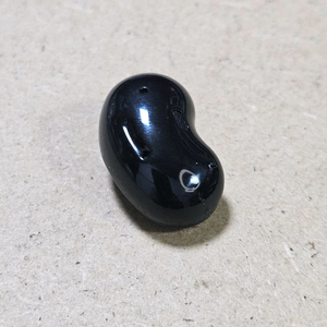 버즈라이브 블랙오닉스 오른쪽 이미지