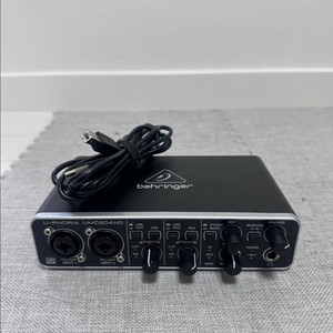 베링거 U-PHORIA UMC204HD 오디오 인터페이스입니다 이미지