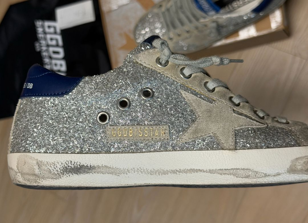 골든구스 여성 슈퍼스타 실버글리터 블루탭 G35WS590 P18 이미지