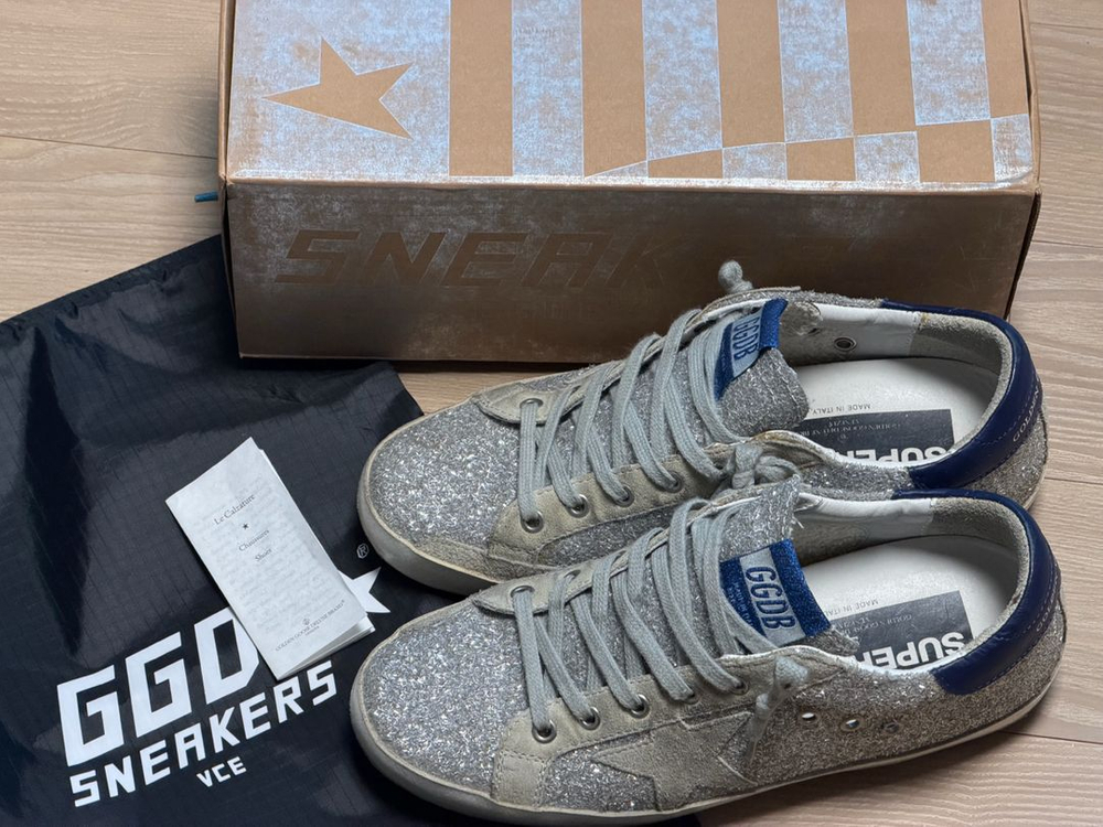 골든구스 여성 슈퍼스타 실버글리터 블루탭 G35WS590 P18 이미지