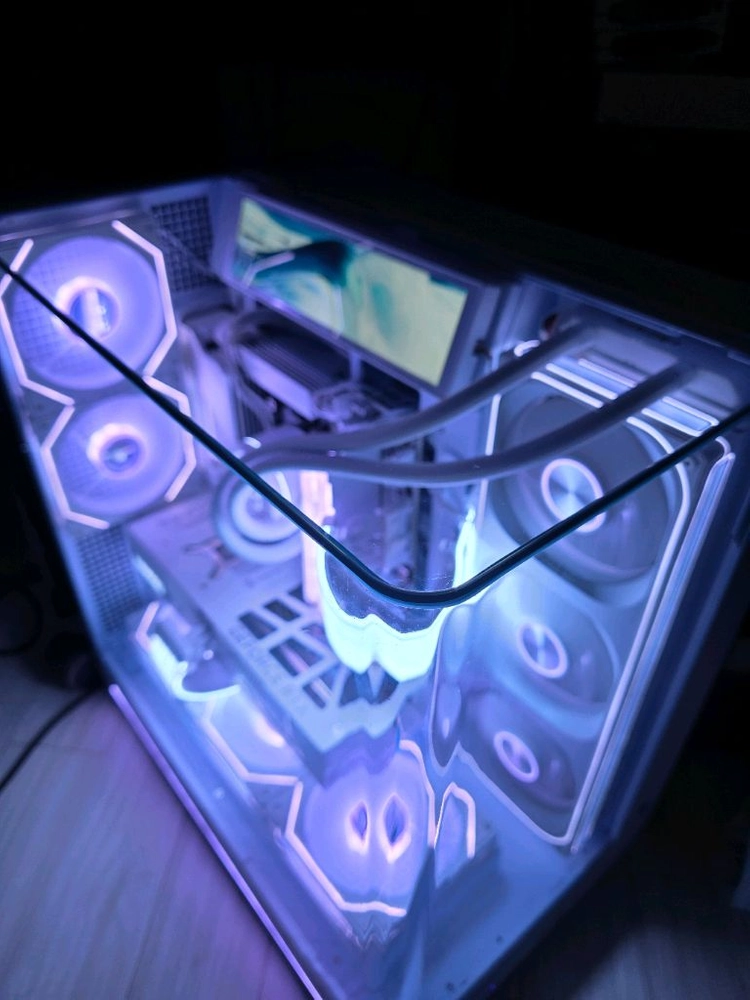 9800X3D.RTX5080 신품 본체(커스텀Pc) 이미지