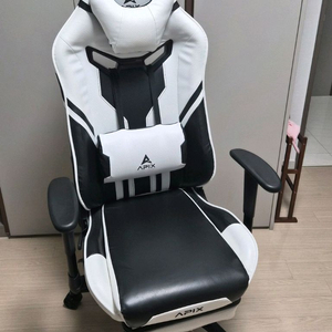 에이픽스 발받침 게이밍의자 GC201FR 화이트