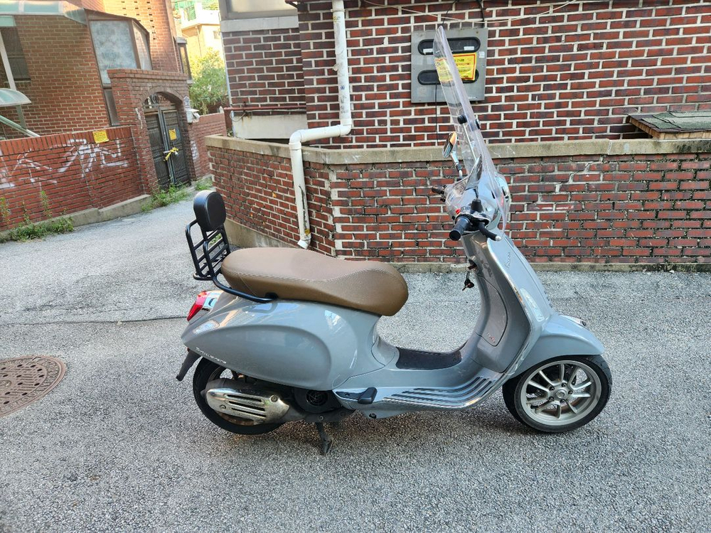 2023년식 베스파 프리마베라 아비오그레이--2