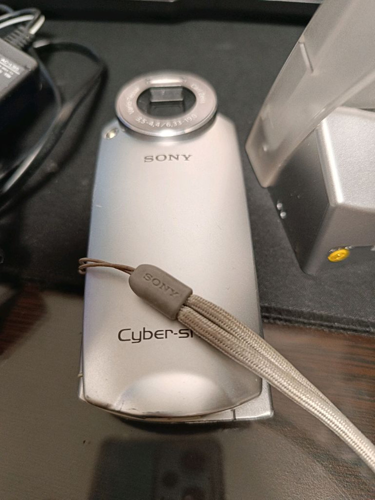 빈티지 디카 소니 사이버샷 dsc-m2 팝니다. 이미지