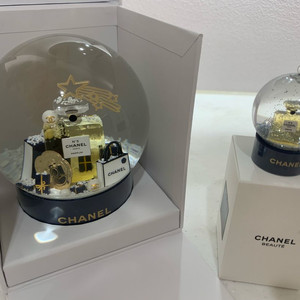 2025 샤넬 홀리데이 스노우볼 2종 이미지