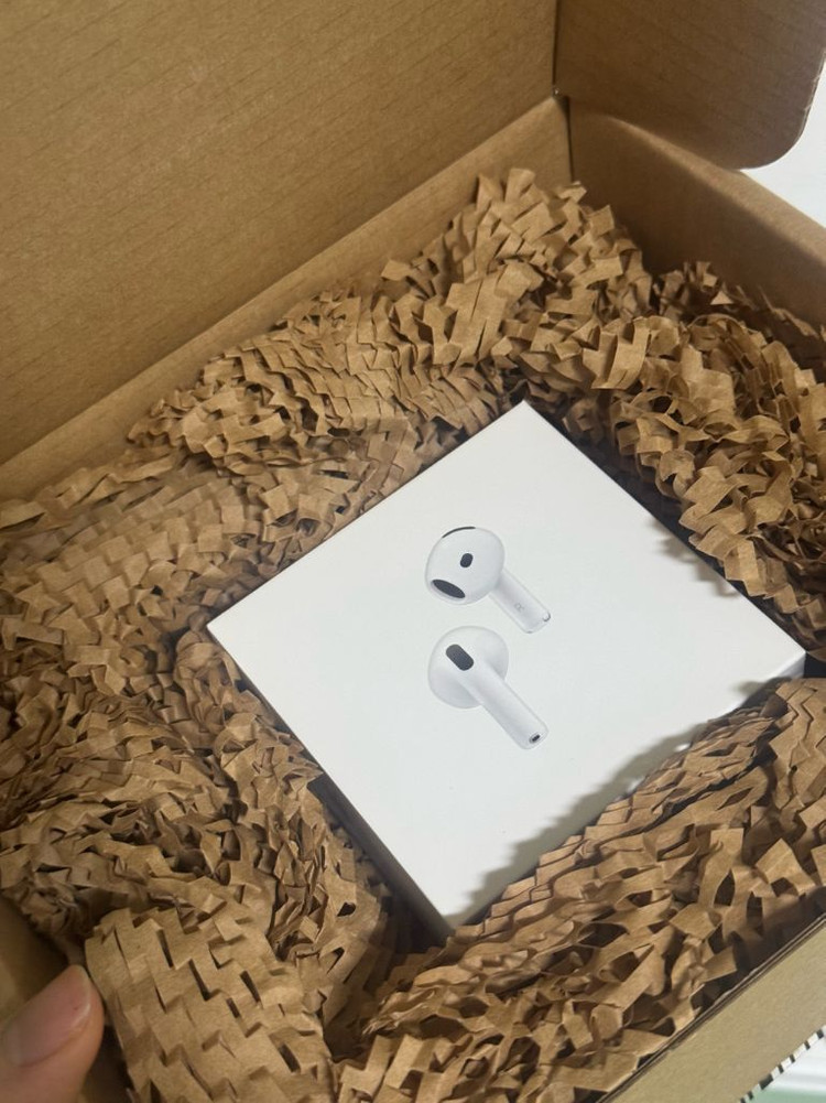 에어팟 4세대 노이즈캔슬링 이미지