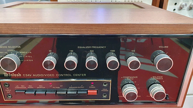 매킨토시(McIntosh)C-34V/C34V/신품우드케이스/민트급/NO기포 이미지