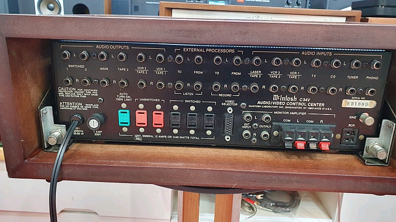 매킨토시(McIntosh)C-34V/C34V/신품우드케이스/민트급/NO기포 이미지