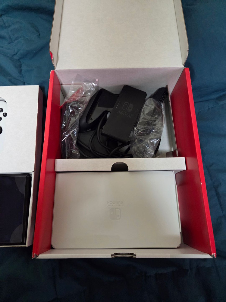 닌텐도 스위치 OLED--3