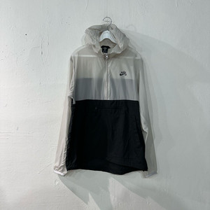 나이키 경량바람막이 아노락 100-105