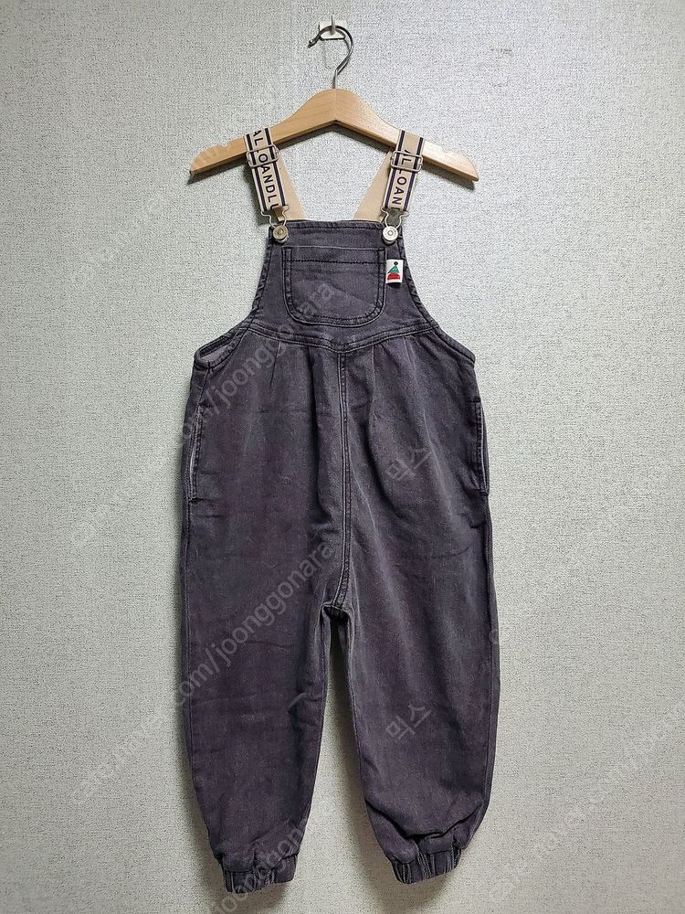 (새상품) 알로앤루 알로앤루 하이 블랙 데님 멜빵바지 120 사이즈--2