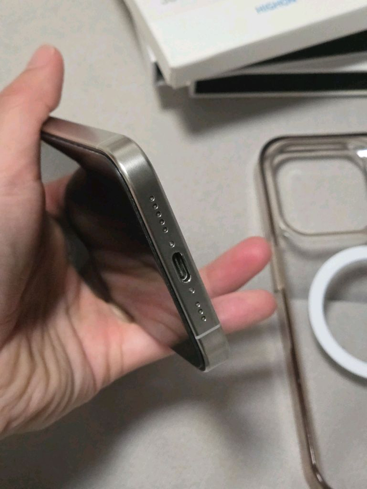 아이폰 15프로 512 풀박S급, 강화유리5장, 방수케이스, 녹음기--2