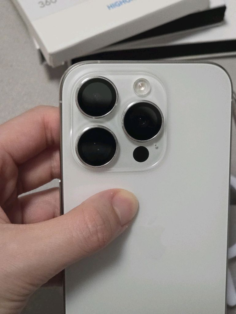 아이폰 15프로 512 풀박S급, 강화유리5장, 방수케이스, 녹음기--5