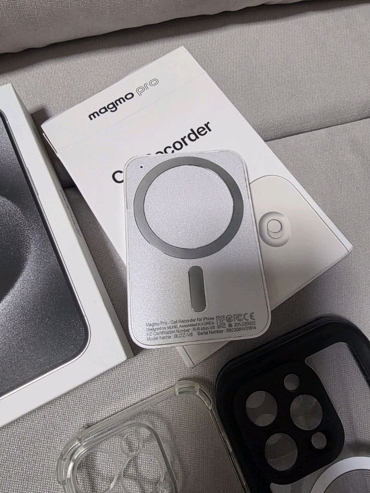 아이폰 15프로 512 풀박S급, 강화유리5장, 방수케이스, 녹음기--7