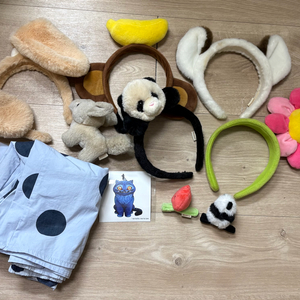 에버랜드 머리띠 & 인형 세트 + 케데헌 스티커 + 44~55 치마 일괄판매