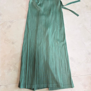 플리츠플리즈 랩팬츠 스틸그린