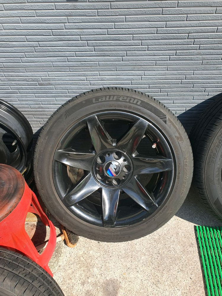 포터휠 215 50 17 이미지