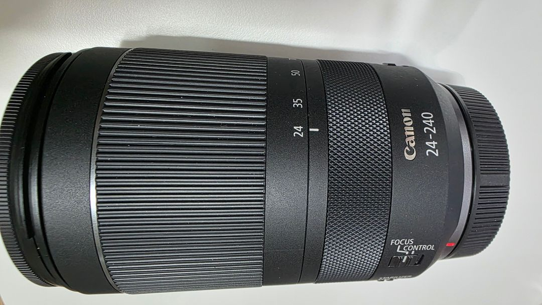 캐논 RF 24-240mm F4-6.3 IS USM 이미지