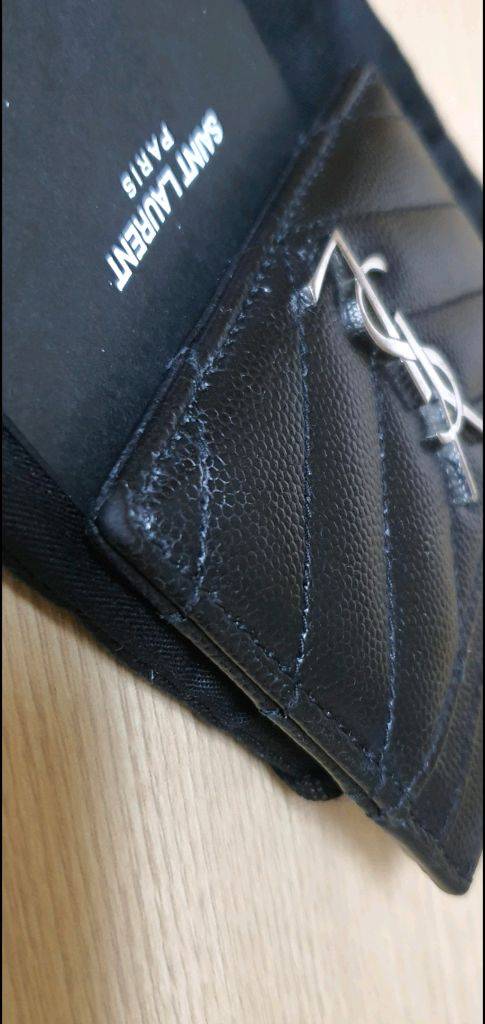 입생로랑 생로랑 카드지갑 은장 정품A급(감정O)구찌프라다루이비통디올고야드샤넬셀린느보테가버버리발렌시아가가방--6