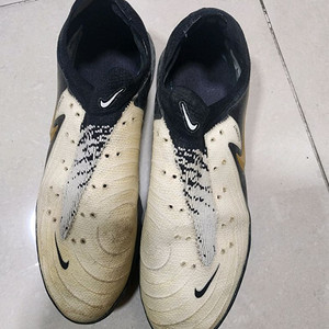 나이키 팬텀 gx2 프로 tf 255사이즈