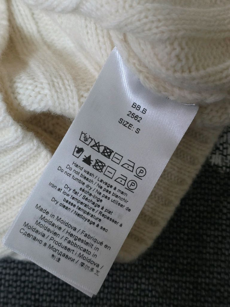 가니 GANNI 주얼리 버튼 니트 베스트--4