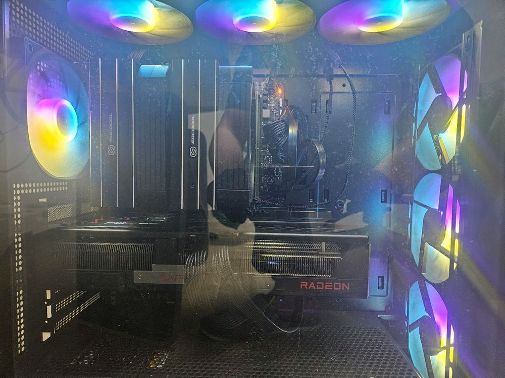 9600x 9070xt 32gb 2tb 본체 판매 데스크탑 pc 이미지