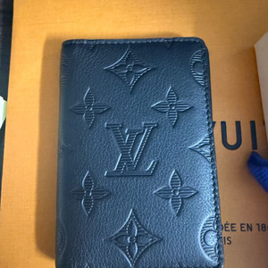 루이비통 포켓오거나이저 카드지갑 이미지