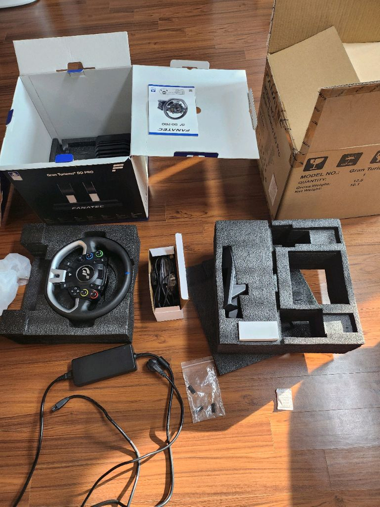 파나텍 GT DD PRO(8Nm) 그란투리스모 PC, PS5, PS4 이미지