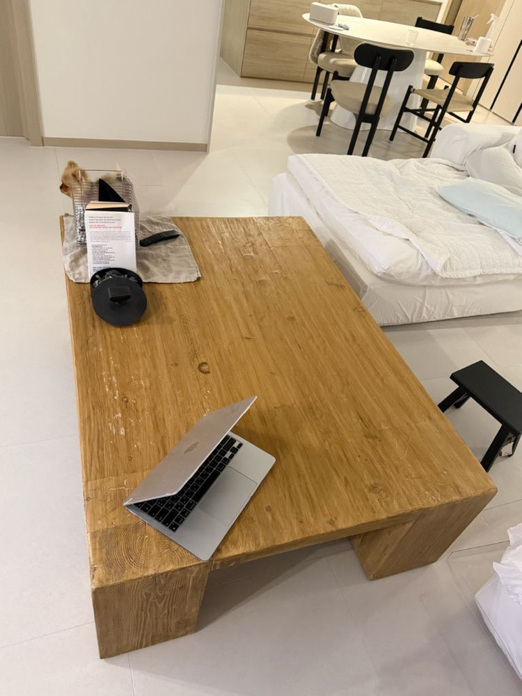 까사알렉시스 리클레임드 테이블 이미지