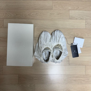 마르지엘라 독일군 43 화이트