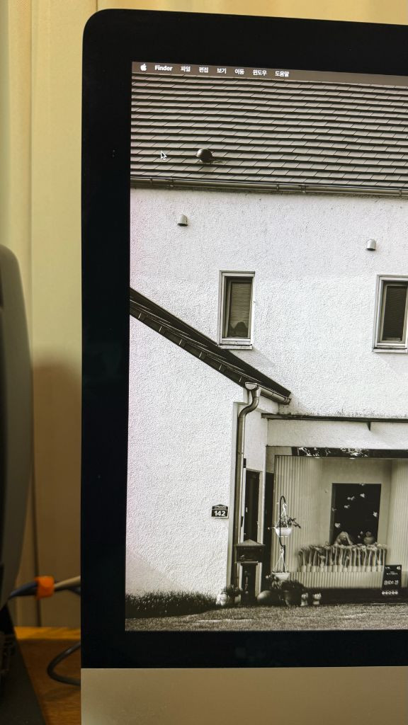 imac 2019 27 inch 5K 64G RAM VESA 마운트 이미지