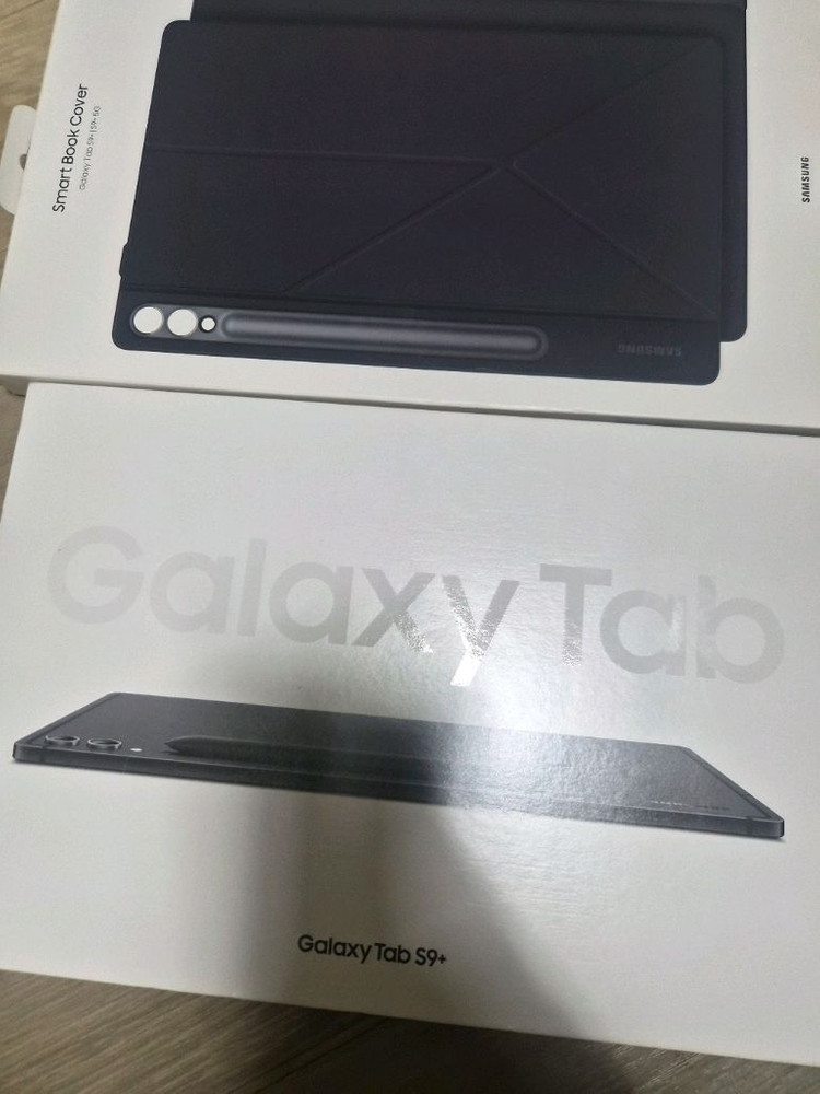 갤럭시탭s9+--1