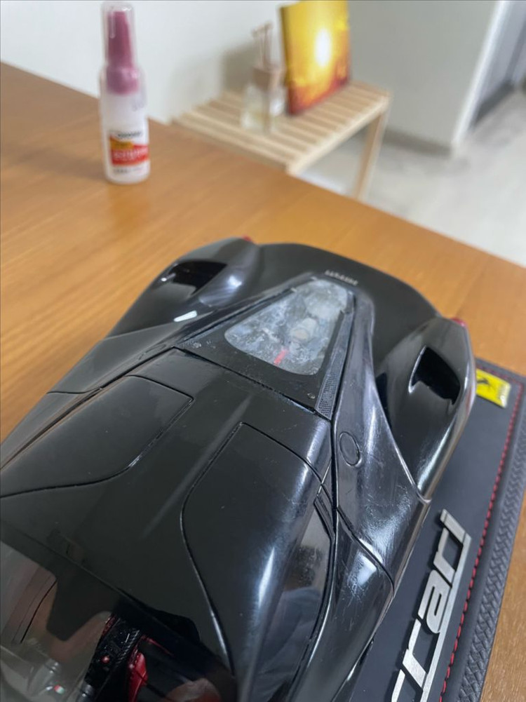 bbr 라페라리 블랙 레진 판매합니다(오토아트,미니챔프) 이미지