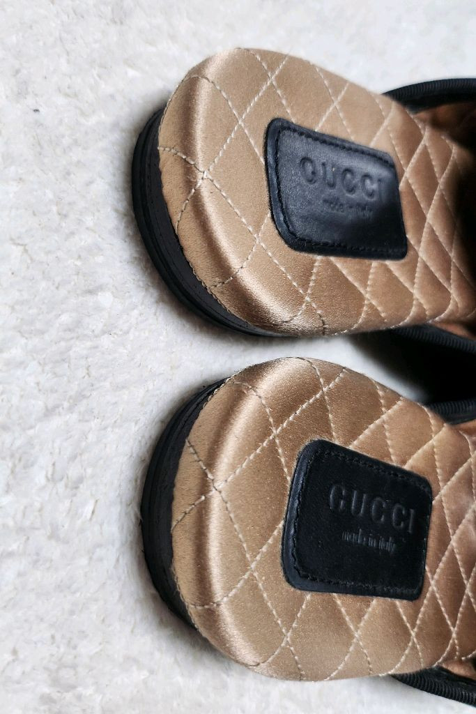 구찌 크리스탈 벨벳 스네이크 뮬37.5/240 이미지