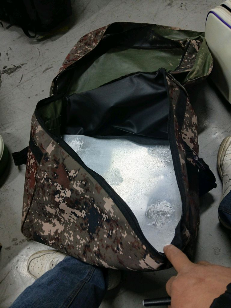 가마가츠 헤라백 50리터와 방수커버 이미지