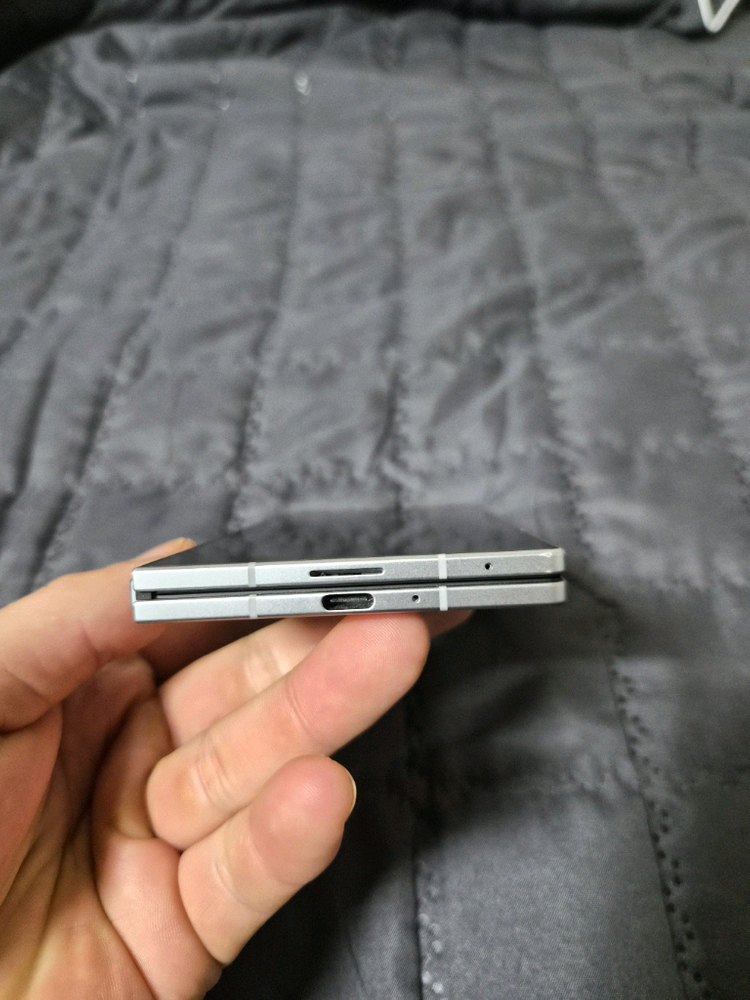 갤럭시 Z폴드7 512기가 실버--3