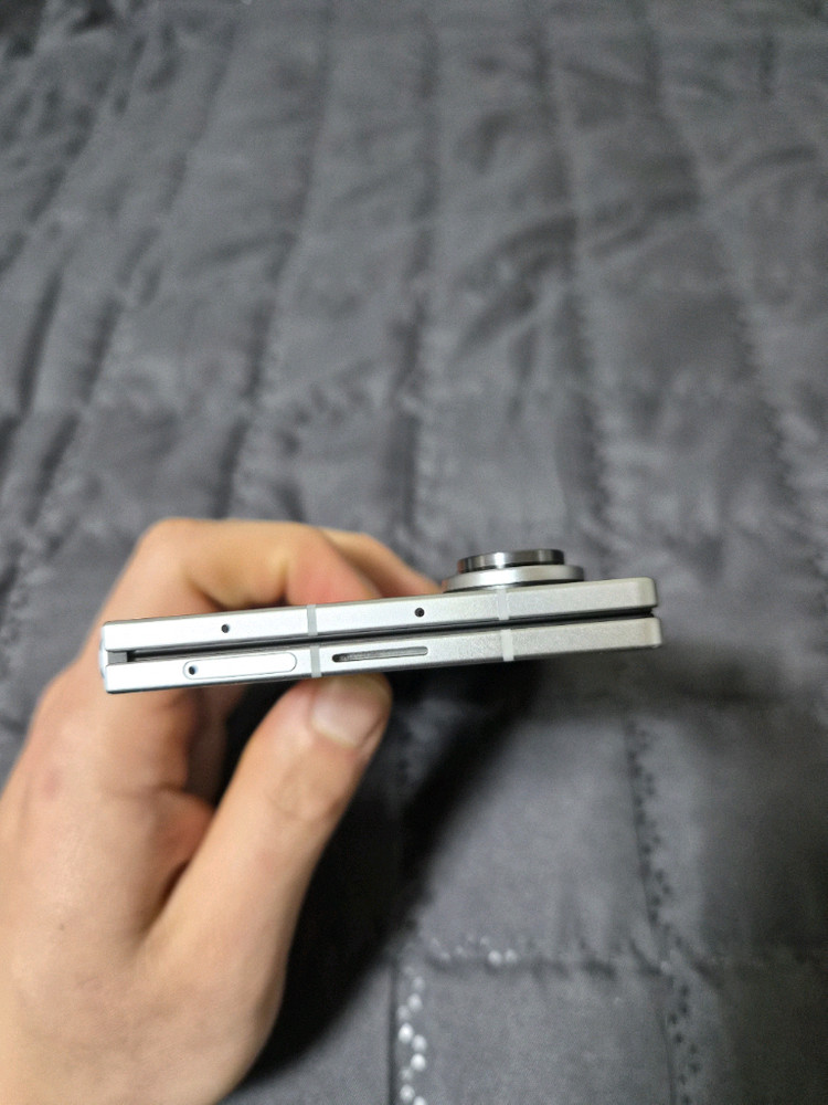 갤럭시 Z폴드7 512기가 실버--5