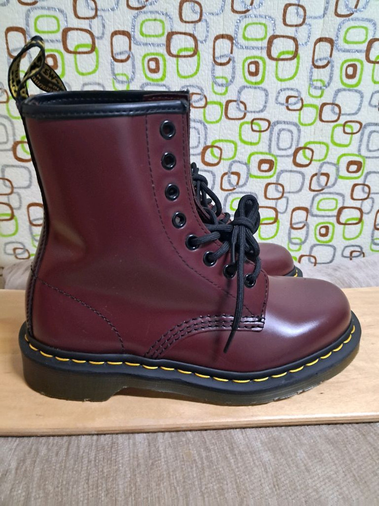 닥터마틴1460모델 8홀 체리레드 230 이미지