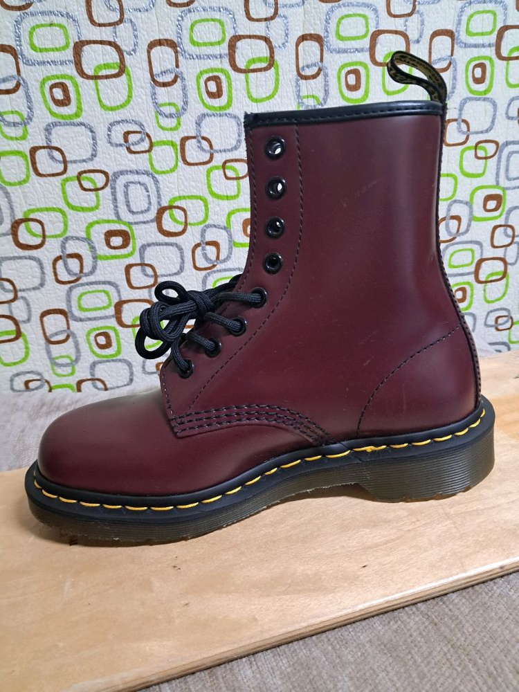 닥터마틴1460모델 8홀 체리레드 230 이미지